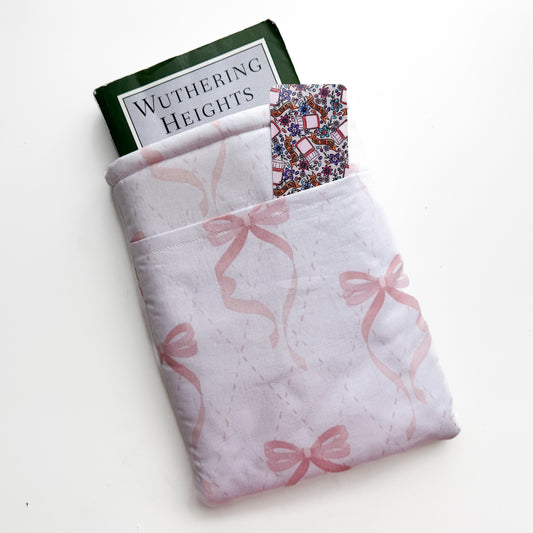 Coquette Bows Booksleeve
